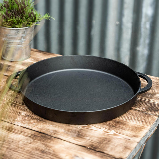 14 inch Professional Grade Cast Iron Skillet - Smoker Guru
