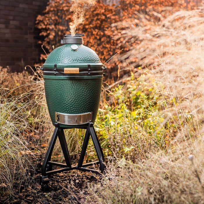 Medium Big Green Egg - Smoker Guru