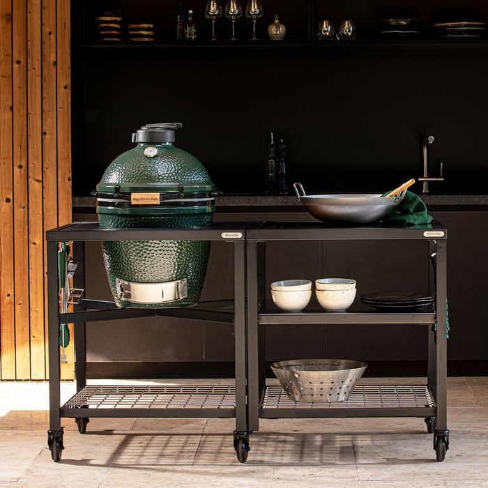 Medium Big Green Egg - Smoker Guru