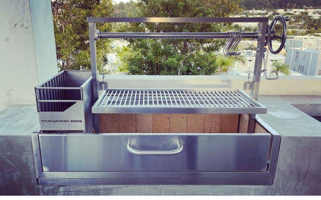Tagwood BBQ Santa Maria Argentine Wood Fire & Charcoal Gaucho Grill Built in BBQ05SS - Smoker Guru